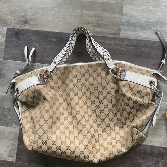 Gucci Handbags - Gucci Beige and White Tote Bag